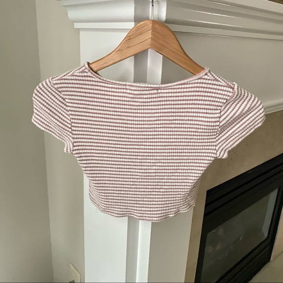 PROJECT SOCIAL T Purple White Striped Scoopneck Fitted T-shirt Crop Top - Picture 4 of 4